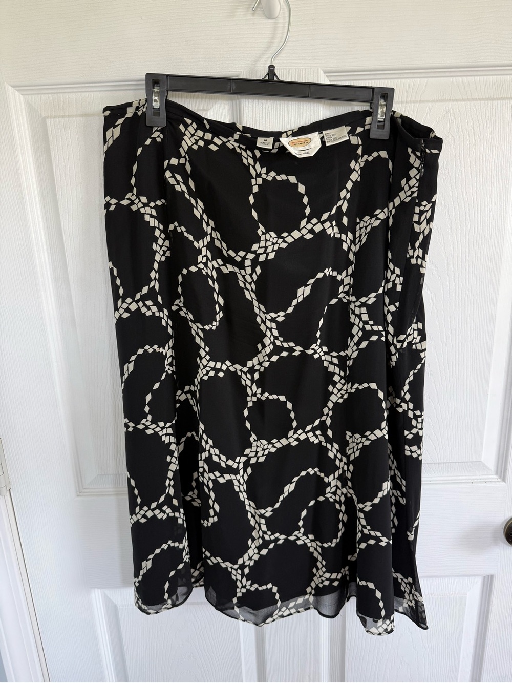Talbots Pure Silk Skirt Women’s 18 Black Ivory Geometric Midi A-Line Workwear